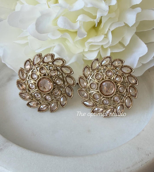 Mitali studs